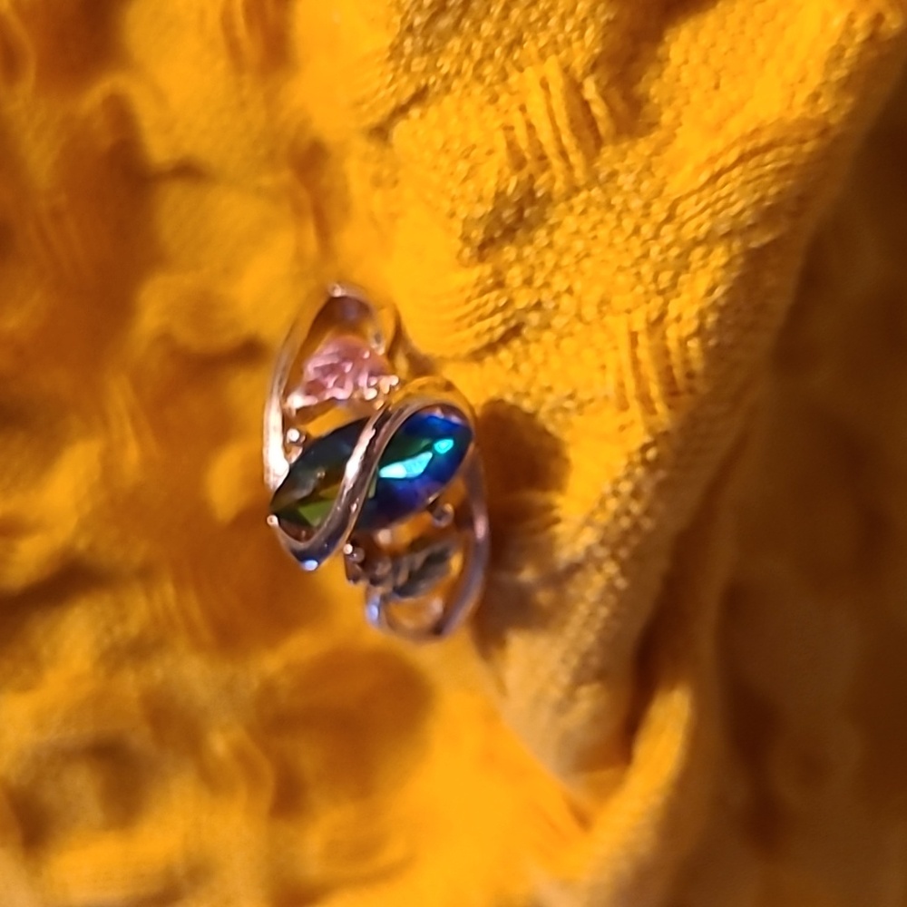 GORGEOUS AND UNIQUE MULTICOLOR GEMSTONES ON GOLD DIPPED RING!